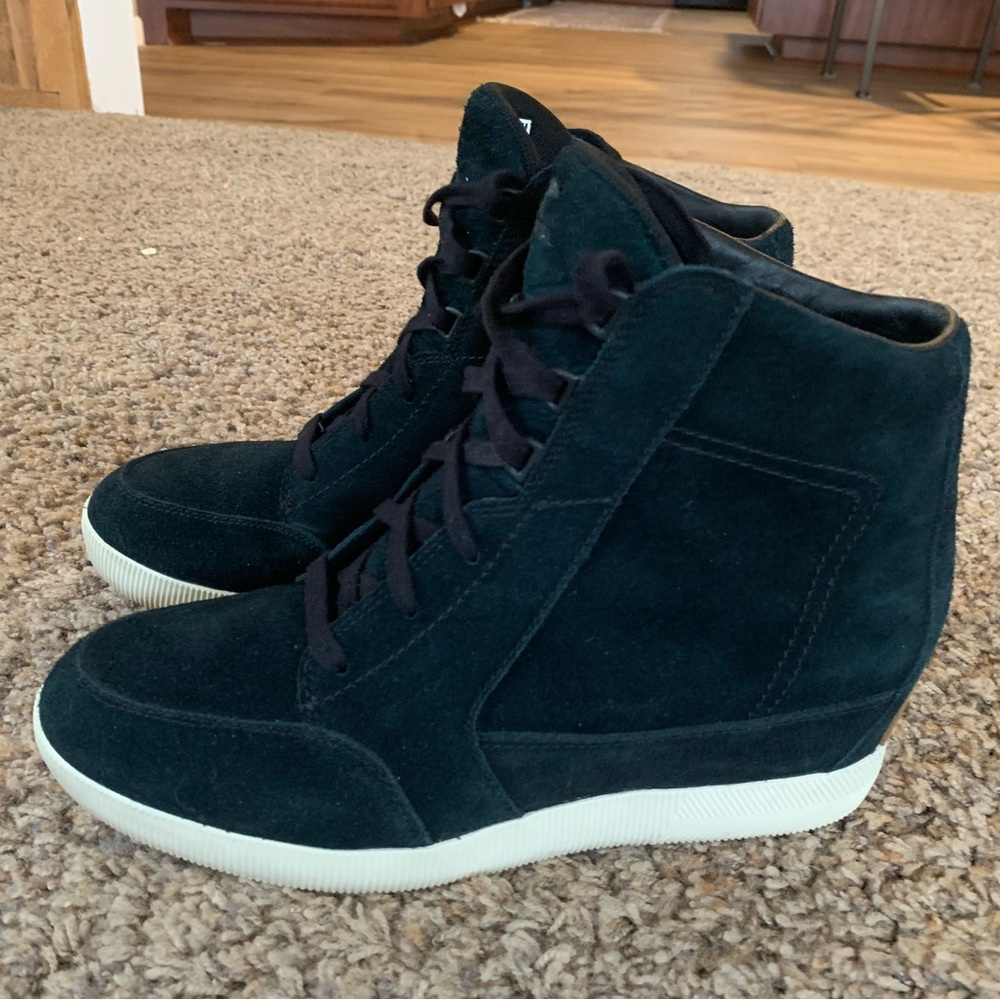 Sorel Out N About Wedge Sneaker - Sz 11